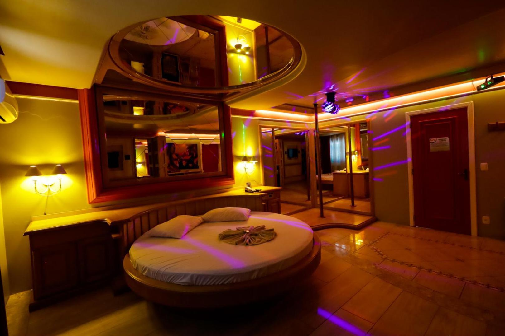 Motel Avenida (Adults Only) Gramado Luaran gambar